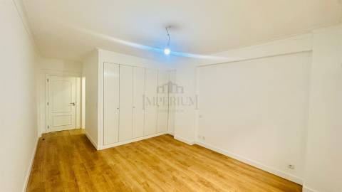 Apartamento T3 Venda em São Domingos de Benfica,Lisboa