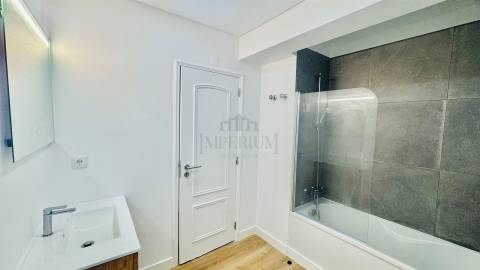 Apartamento T3 Venda em São Domingos de Benfica,Lisboa