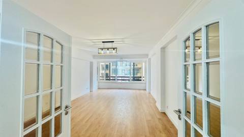Apartamento T3 Venda em São Domingos de Benfica,Lisboa