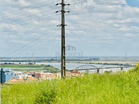 Apartamento T2 Arrendamento em Vila Franca de Xira,Vila Franca de Xira