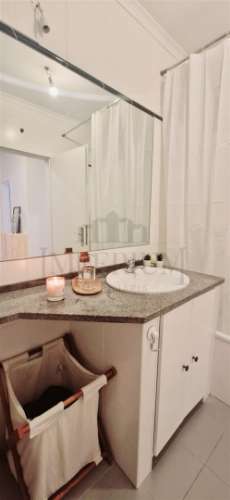 Quarto T2 Arrendamento em Alenquer (Santo Estêvão e Triana),Alenquer