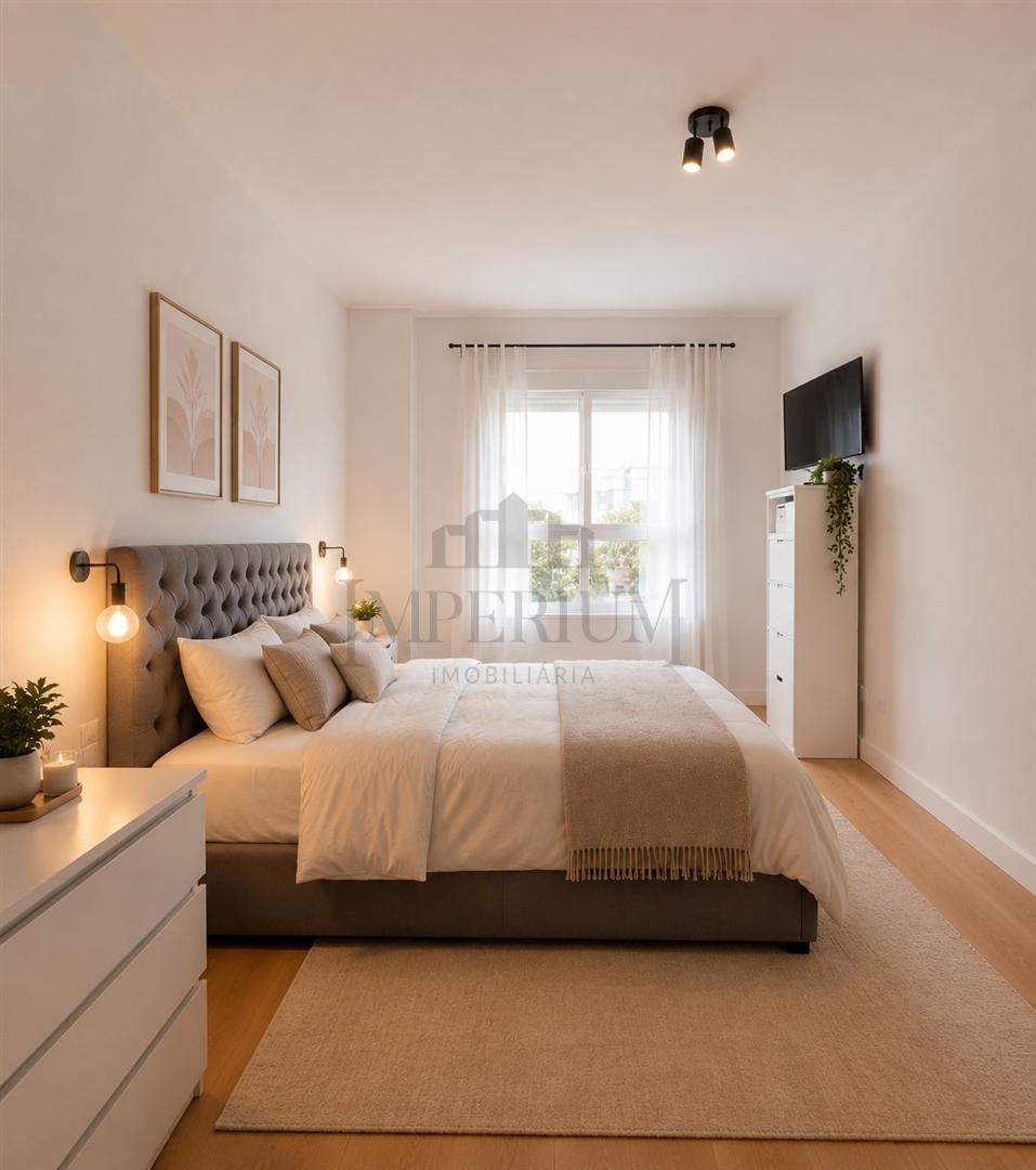 Quarto T2 Arrendamento em Alenquer (Santo Estêvão e Triana),Alenquer