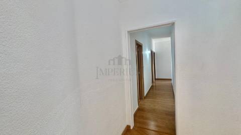 Apartamento T4 Venda em Rio de Mouro,Sintra