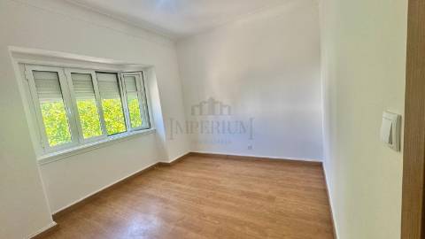 Apartamento T4 Venda em Rio de Mouro,Sintra