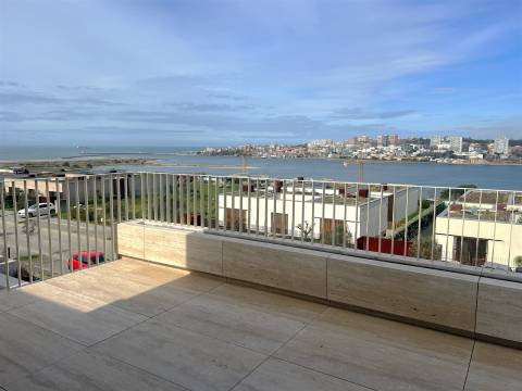 Moradia V4 -Twin Villa - Quinta Marques Gomes, com vistas Cidade Porto, Mar e Rio Douro