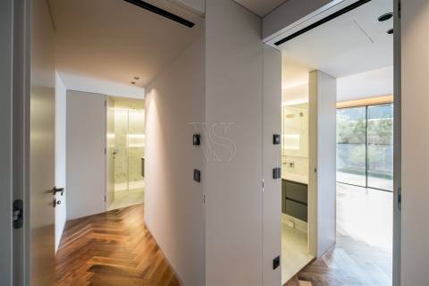 Apartamento de luxo c/ 4 suites, acabamentos premium, Junto à Avenida da Boavista