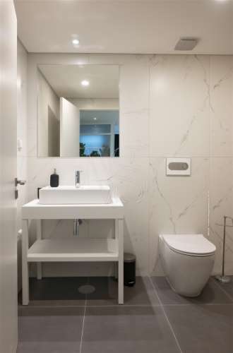 Apt. T1+1 c/ Jardim  a 190 mt  Est. do Metro S. Bento - Centro Histórico Porto