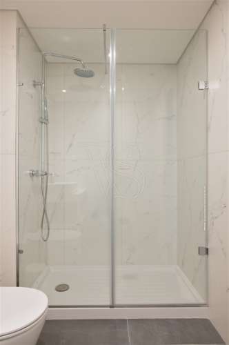 Apt. T1 c/ Varanda  a 190 mt  Est. do Metro S. Bento - Centro Histórico Porto