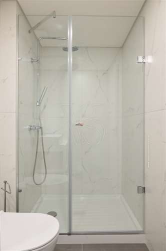 Apt. T2 c/ Varanda a 190 mt  Est. do Metro S. Bento - Centro Histórico Porto