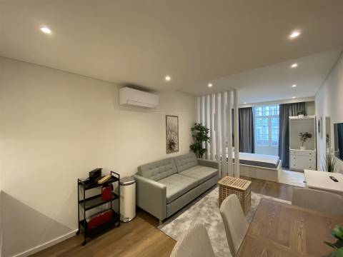 Apt. T2 a 190 mt  Est.do Metro S. Bento - Centro Histórico Porto