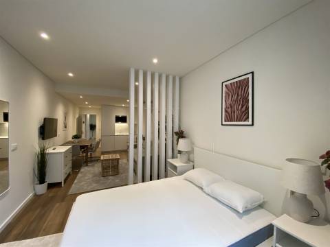 Apt. T2 a 190 mt  Est.do Metro S. Bento - Centro Histórico Porto