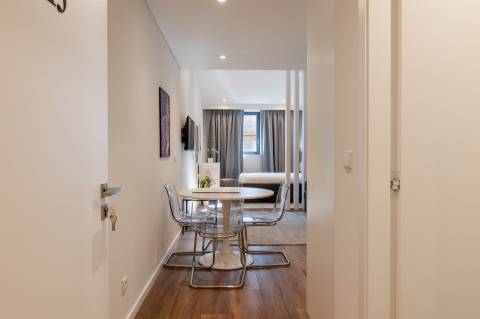 Apt. T2 a 190 mt  Est.do Metro S. Bento - Centro Histórico Porto