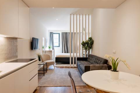 Apt. T2 a 190 mt  Est.do Metro S. Bento - Centro Histórico Porto