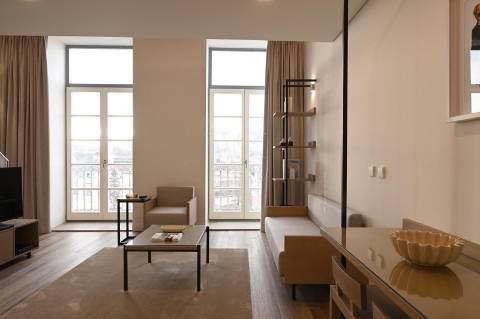 Apartamento T1 - Junto à Ponte D. Luís I - A 350mt da Estação de  Metro "Jardim do Morro".