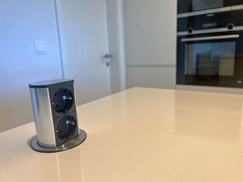 Melhor T3 da Quinta Marques Gomes (Condomínio Fechado) , vistas Rio Douro, Porto e Mar.