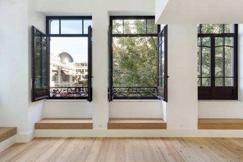 Apartamento T3  exclusivo e único, junto ao Mercado do Bolhão.