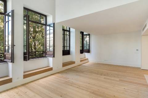 Apartamento T3  exclusivo e único, junto ao Mercado do Bolhão.