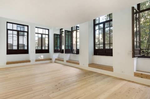 Apartamento T3  exclusivo e único, junto ao Mercado do Bolhão.