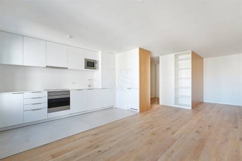 Apartamento T2  - Metro do Dragão - Porto