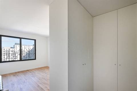 Apartamento T2  - Metro do Dragão - Porto