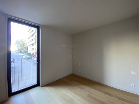 Apartamento T3 de Luxo  c/ Terraço de 94.29m2  - The YARD (Jardins d´Arrábida)