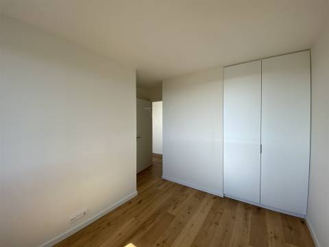 Apartamento T2 Arrendamento em Matosinhos e Leça da Palmeira,Matosinhos