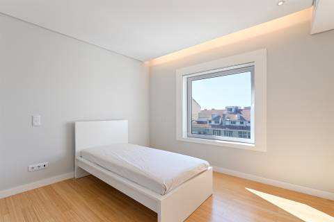 Viva no Topo: Penthouse Exclusiva junto ao Estádio do Dragão