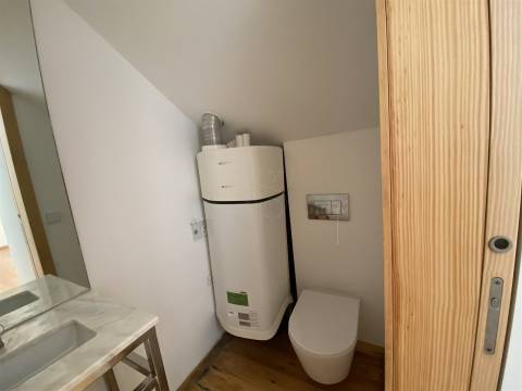 T2 Único em Frente ao Museu de Serralves – 100 m do MetroBus