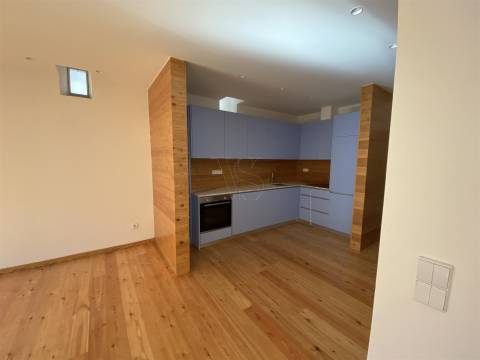 T2 Único em Frente ao Museu de Serralves – 100 m do MetroBus