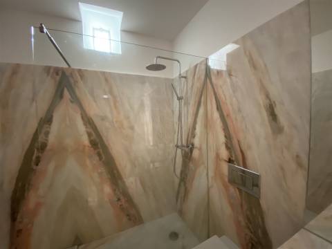 T2 Único em Frente ao Museu de Serralves – 100 m do MetroBus