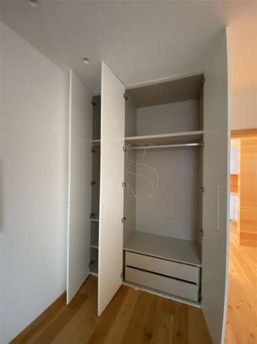 T2 Único em Frente ao Museu de Serralves – 100 m do MetroBus