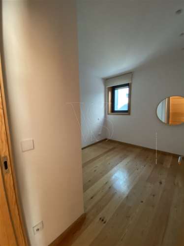 T2 Único em Frente ao Museu de Serralves – 100 m do MetroBus