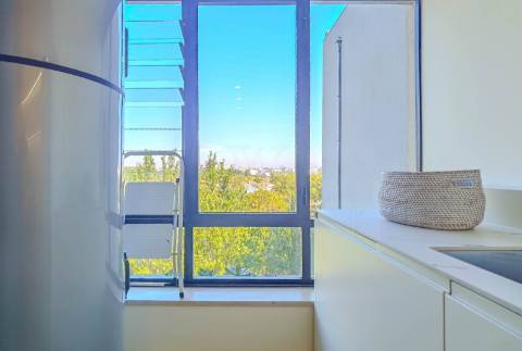 T3 Renovado – Elegância e Conforto nos Pinhais da Foz