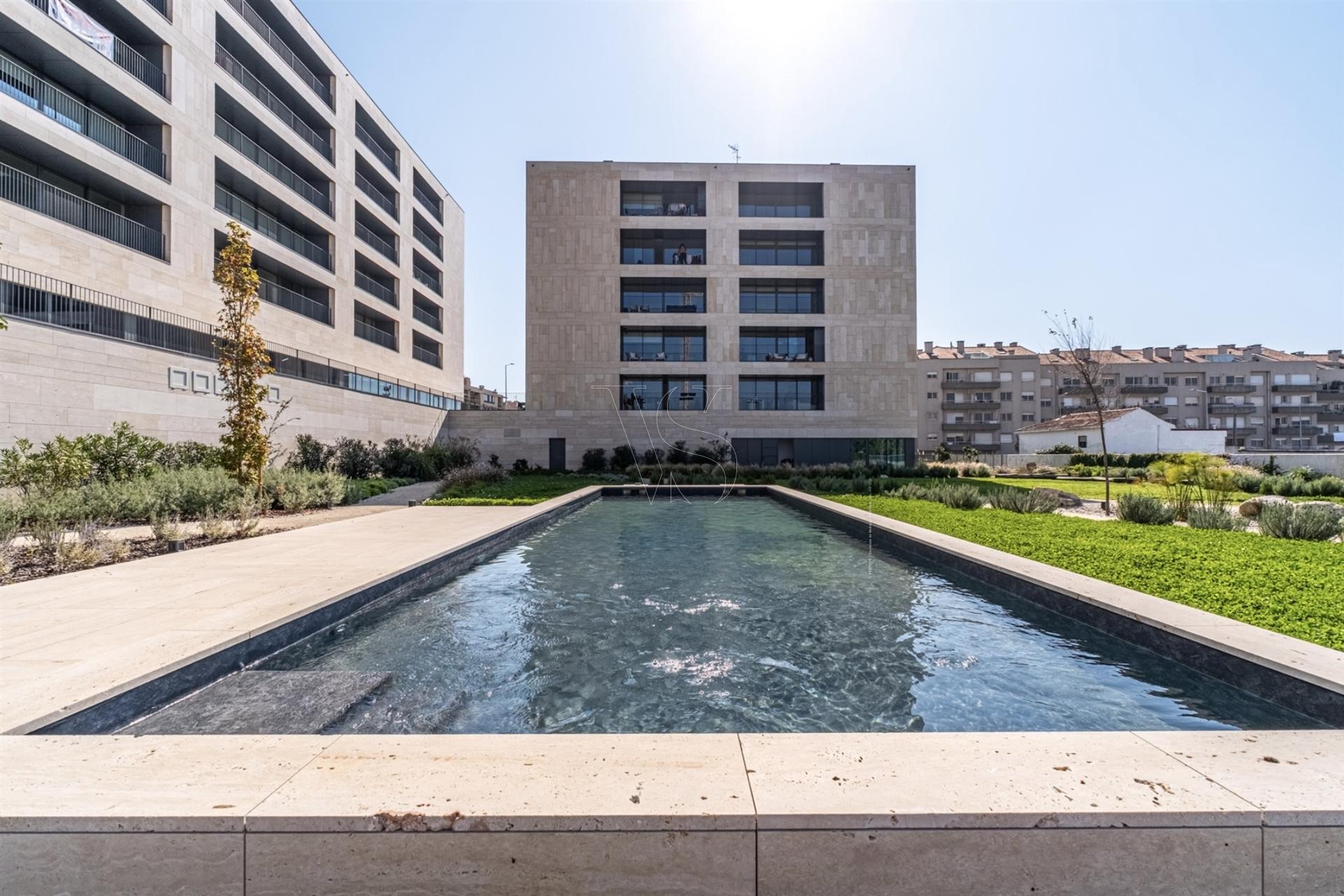 T3 Exclusivo em Condomínio Fechado com Piscina e Vista Mar - Vila Nova de Gaia