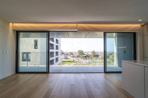 T3 Exclusivo em Condomínio Fechado com Piscina e Vista Mar - Vila Nova de Gaia