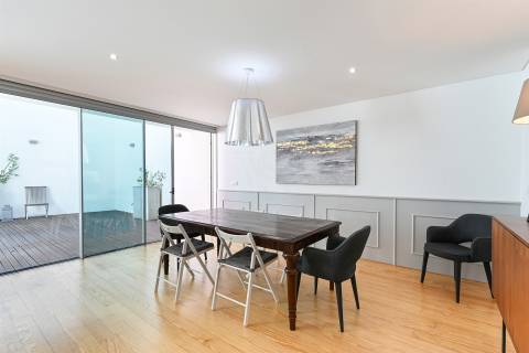 Moradia V4 Foz do Douro estado como nova