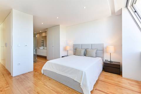 Moradia V4 Foz do Douro estado como nova