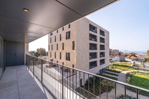 T3 Exclusivo em Condomínio Fechado com Piscina e Vista Mar - Vila Nova de Gaia