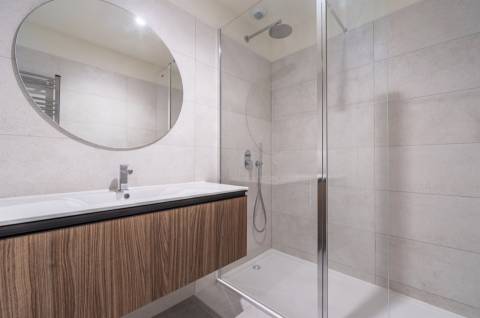 T3 Exclusivo em Condomínio Fechado com Piscina e Vista Mar - Vila Nova de Gaia