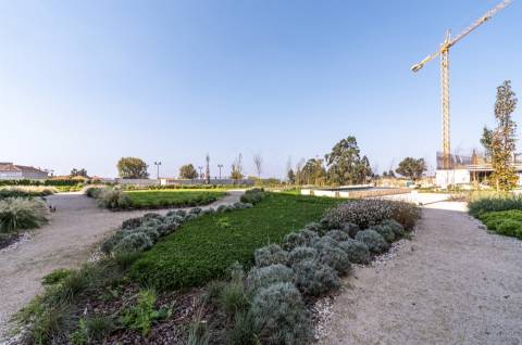 T3 Exclusivo em Condomínio Fechado com Piscina e Vista Mar - Vila Nova de Gaia