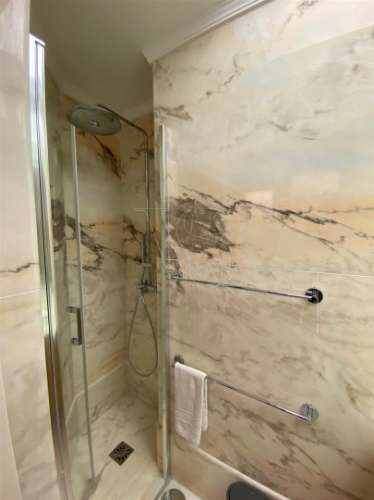 T2 Renovado com Logradouro – AL Ativa – Metro Lapa à Porta - Porto