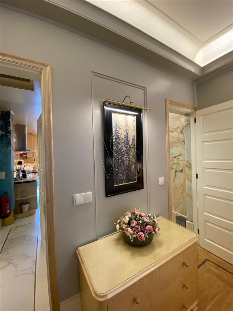 T2 Renovado com Logradouro – AL Ativa – Metro Lapa à Porta - Porto