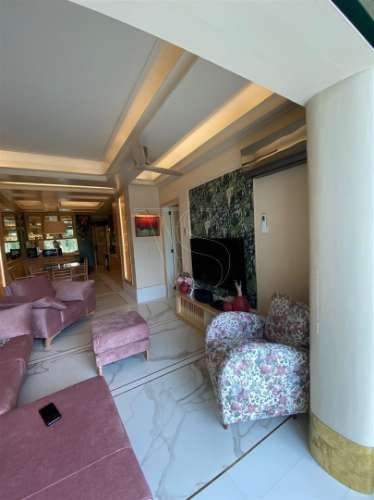 T2 Renovado com Logradouro – AL Ativa – Metro Lapa à Porta - Porto