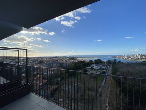 Jardins d’Arrábida: T3 Duplex Premium com Vista Deslumbrante-Vila Nova de Gaia