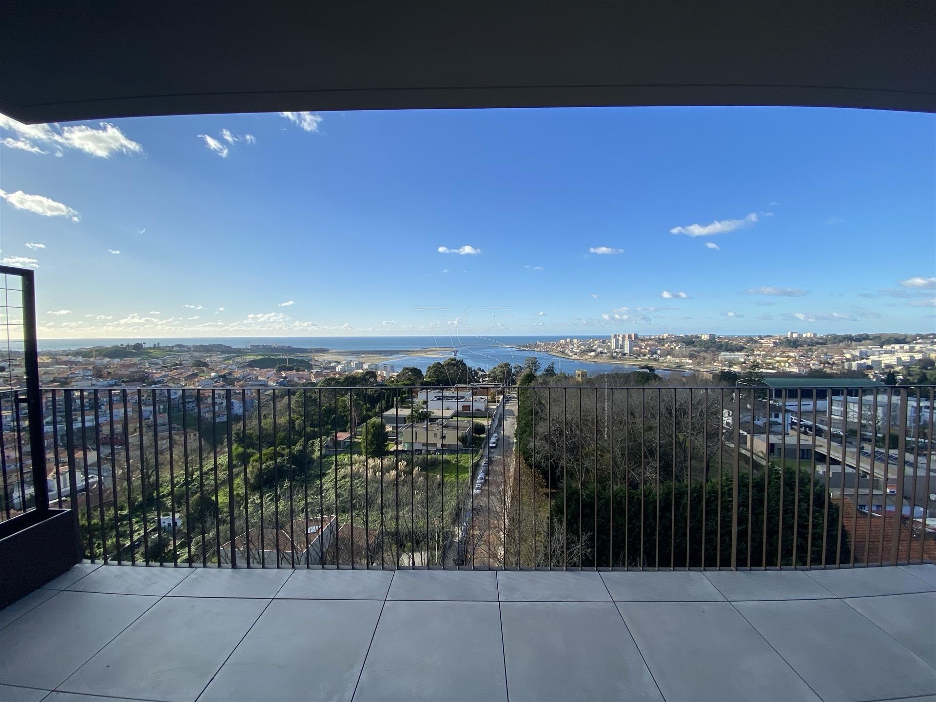 Jardins d’Arrábida: T3 Duplex Premium com Vista Deslumbrante-Vila Nova de Gaia