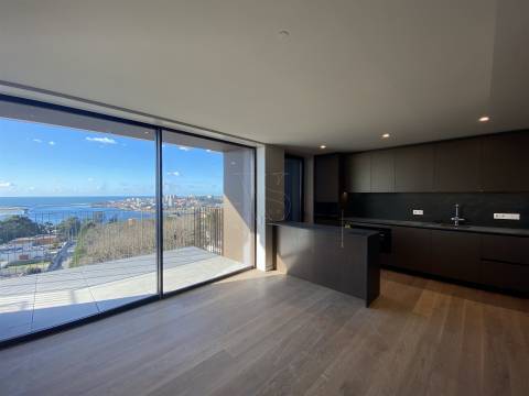 Jardins d’Arrábida: T3 Duplex Premium com Vista Deslumbrante-Vila Nova de Gaia