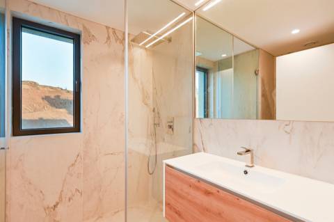 T4 Penthouse, Resort Quinta Marques Gomes, vistas Rio Douro, Porto e Mar.