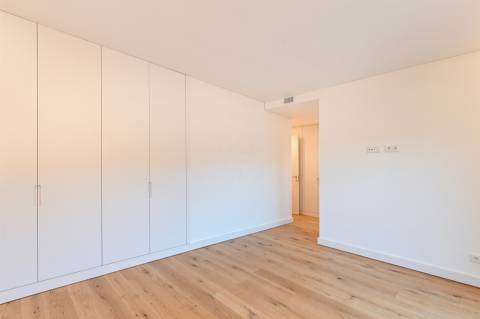 T4 Penthouse, Resort Quinta Marques Gomes, vistas Rio Douro, Porto e Mar.