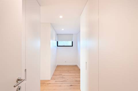 T4 Penthouse, Resort Quinta Marques Gomes, vistas Rio Douro, Porto e Mar.