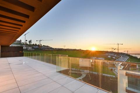 T4 Penthouse, Resort Quinta Marques Gomes, vistas Rio Douro, Porto e Mar.
